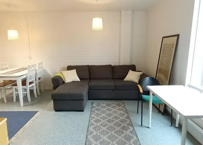 Varastotie 1b * Ylivieska